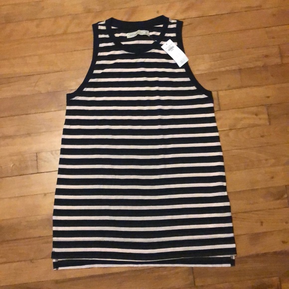 Abercrombie & Fitch Tops - NWT Abercrombie and Fitch tank top